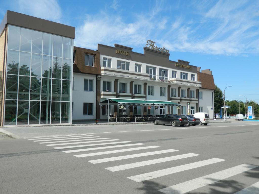 Florentina Hotel Edinet Esterno foto